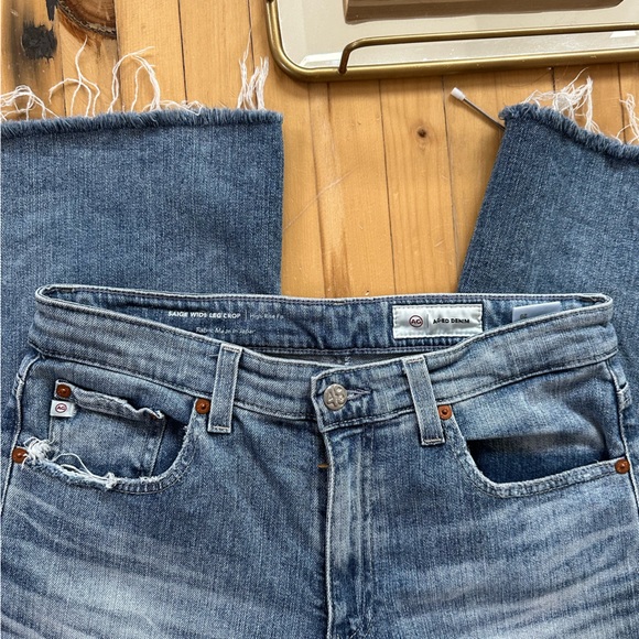 AG Saige Wide Leg Crop - Picture 4 of 6